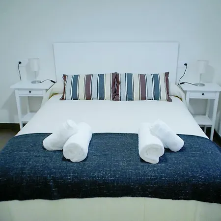 Azahares Appartement *